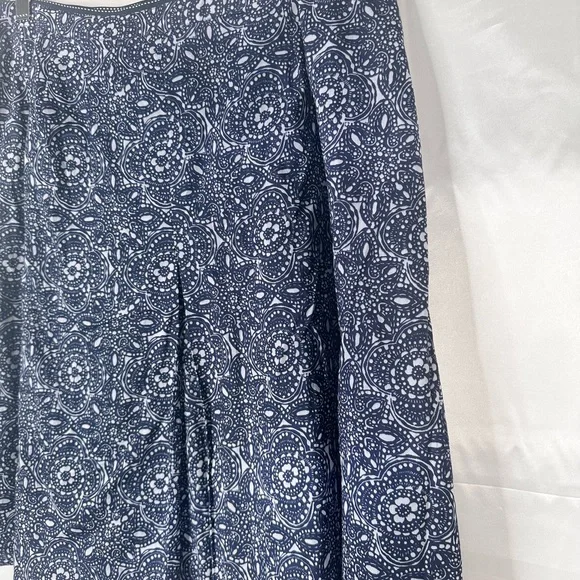 Elegant Navy Patterned‎ Skater Skirt 100% Cotton Size 12 - Picture 8 of 11